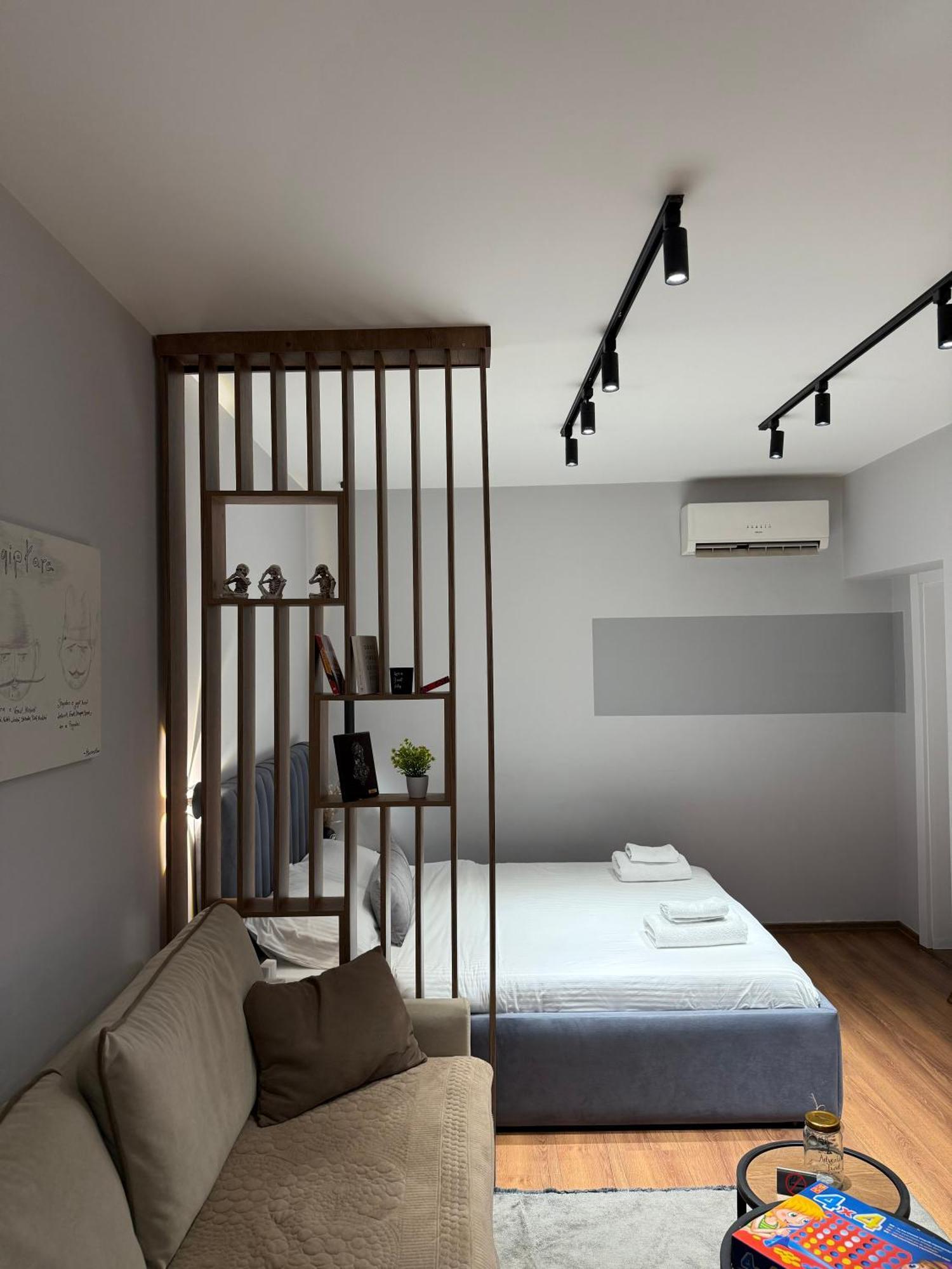4Seasonsgea , Studio Apartment In Heart Of ティラナ エクステリア 写真